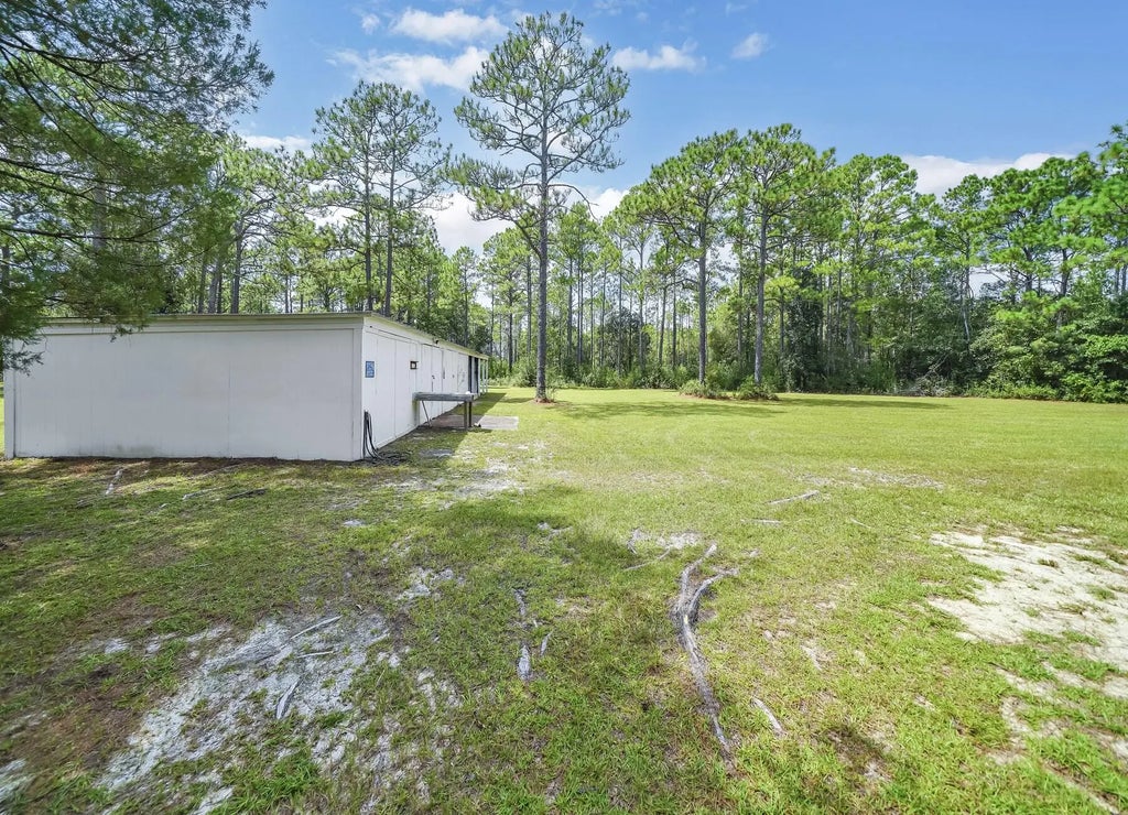 19 of 47 - 14034 331 Business, Freeport, FL