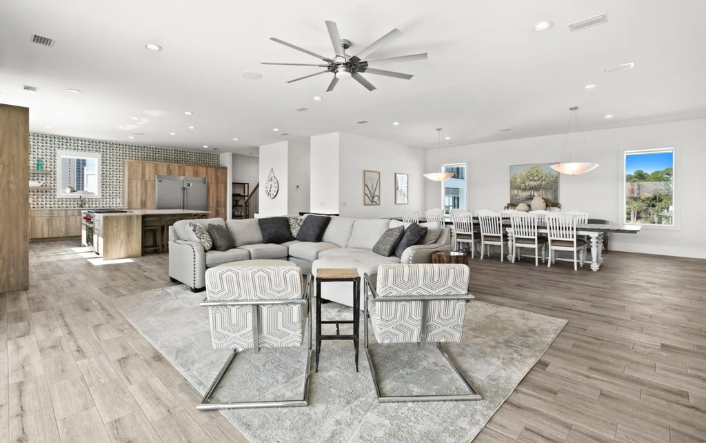 6 of 98 - 111 E Beach Drive, Miramar Beach, FL