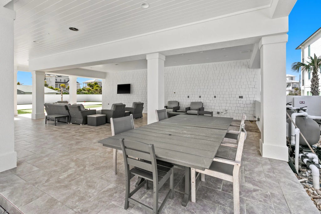 96 of 98 - 111 E Beach Drive, Miramar Beach, FL