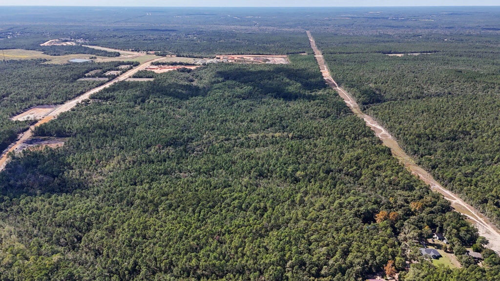 9 of 11 - X Tbd, Crestview, FL