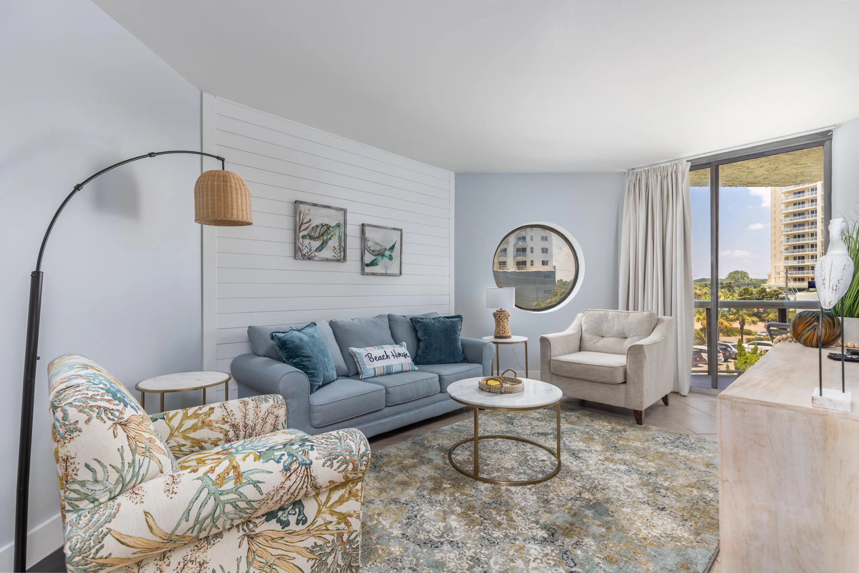 Photo of Listing #936291