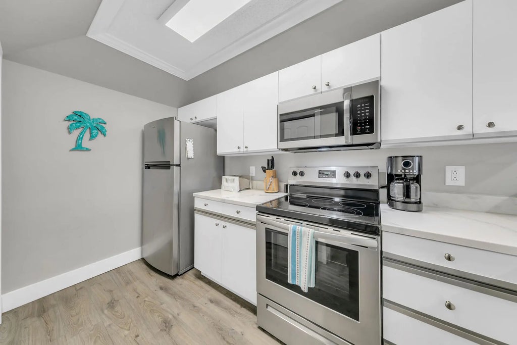 9 of 34 - 520 N Richard Jackson Boulevard Unit 1007, Panama City Beach, FL
