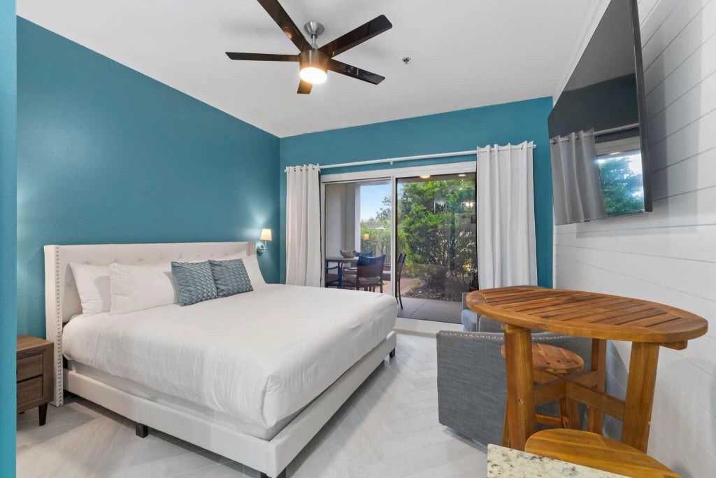 8 of 25 - 9955 E County Highway 30a 100, Seacrest, FL