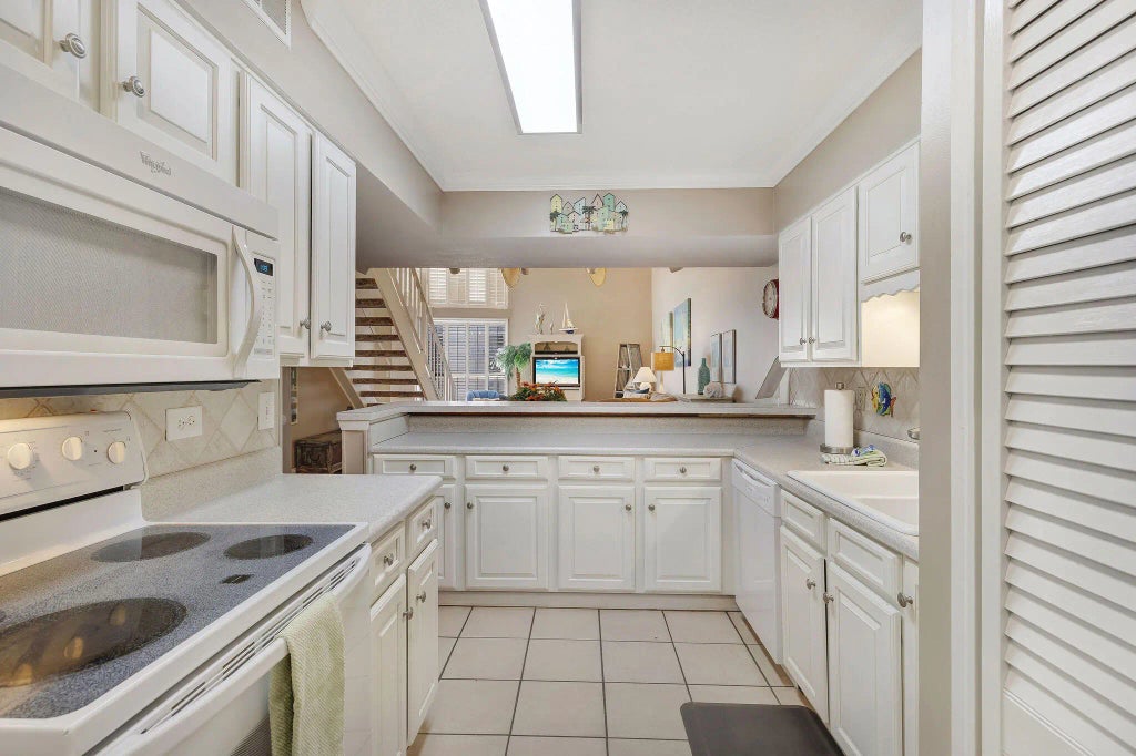 11 of 52 - 114 Mainsail Drive 157, Miramar Beach, FL