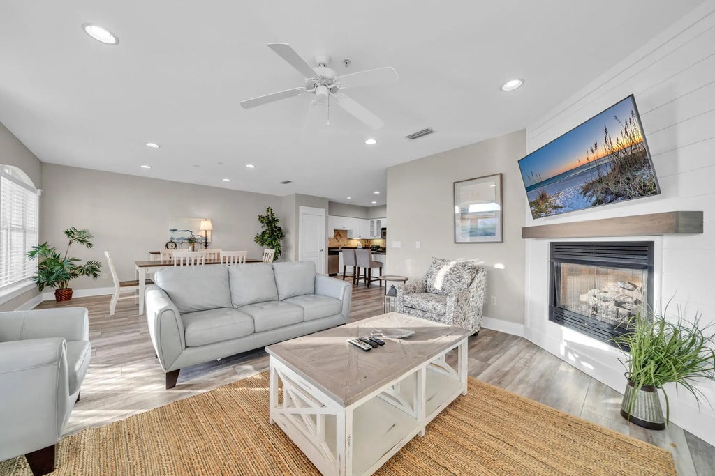 28 of 41 - 4341 E County Highway 30a Unit B201, Santa Rosa Beach, FL