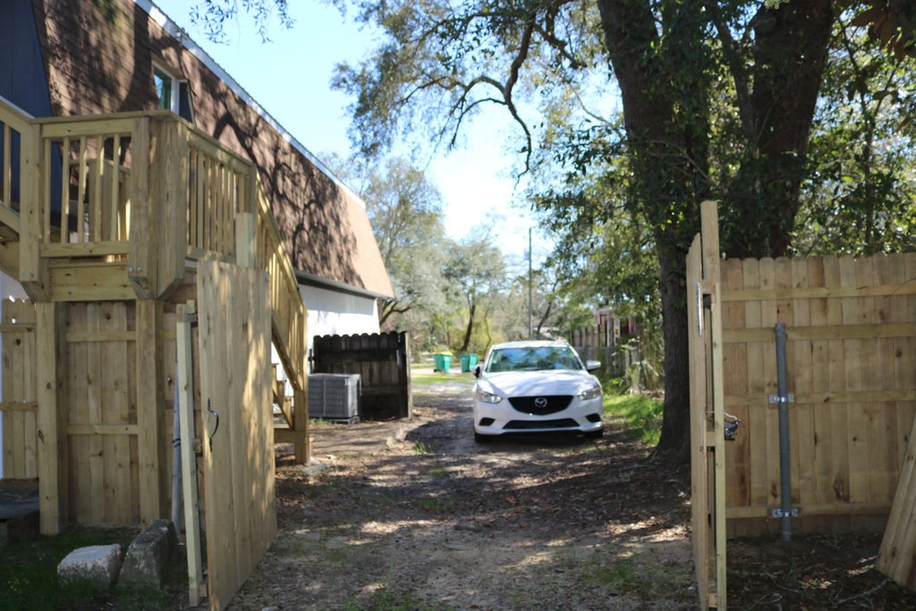 8 of 35 - 106 Star Drive A, B, C, Fort Walton Beach, FL