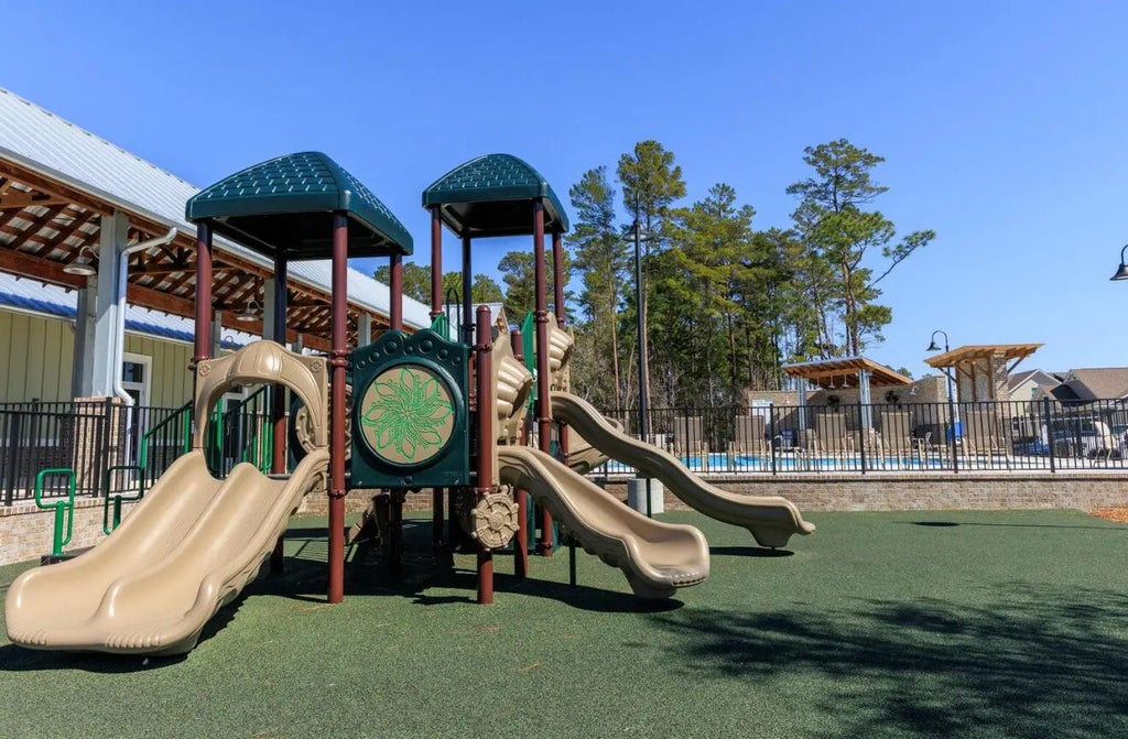 9 of 10 - 321 Gazelle Court, Niceville, FL