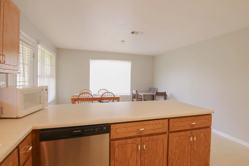 29 of 48 - 924 Hwy C4a, Baker, FL