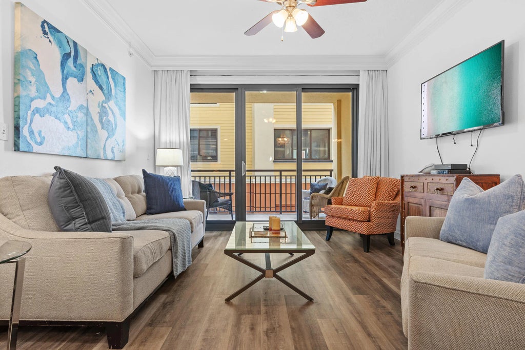 7 of 47 - 10 Harbor Boulevard W221, Destin, FL