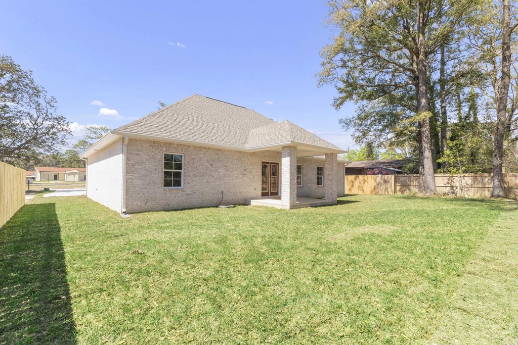 42 of 42 - 1418 N Lloyd Street, Crestview, FL