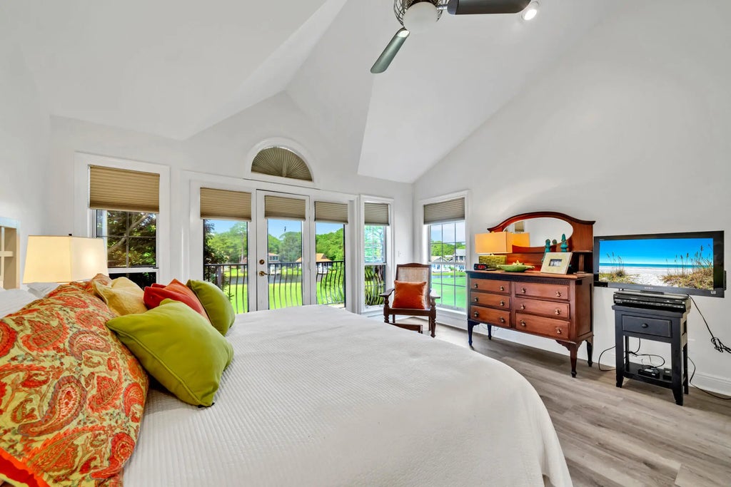 20 of 38 - 64 Vantage Point 64, Miramar Beach, FL