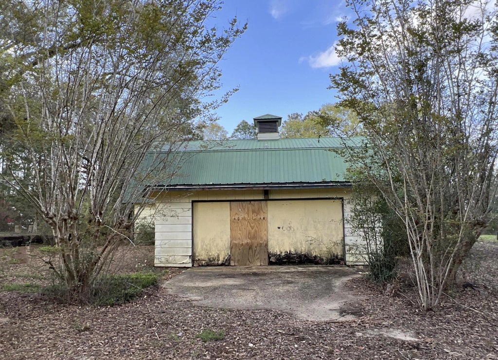12 of 20 - 3223 Maple Street, Crestview, FL