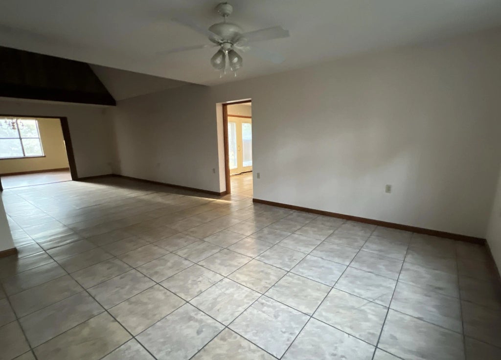 2 of 20 - 3223 Maple Street, Crestview, FL