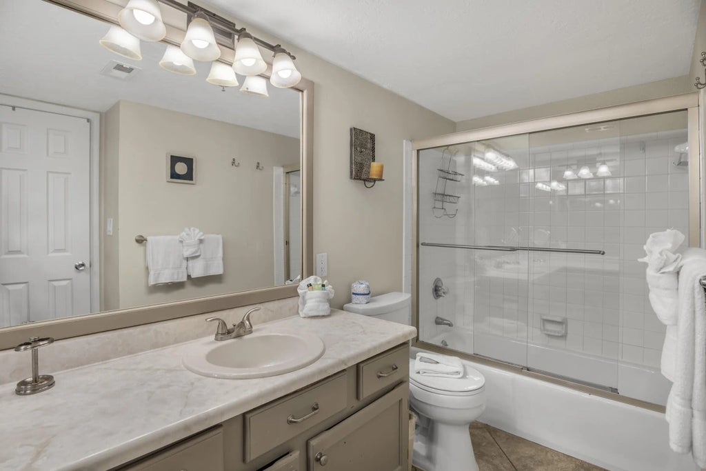 18 of 66 - 502 Gulf Shore Drive Unit 205, Destin, FL