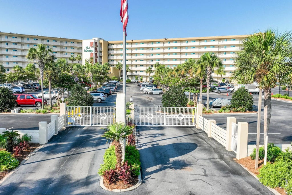 47 of 66 - 502 Gulf Shore Drive Unit 205, Destin, FL