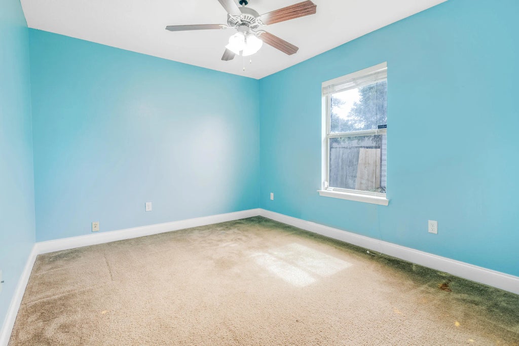 23 of 40 - 2546 Stormy Circle, Navarre, FL