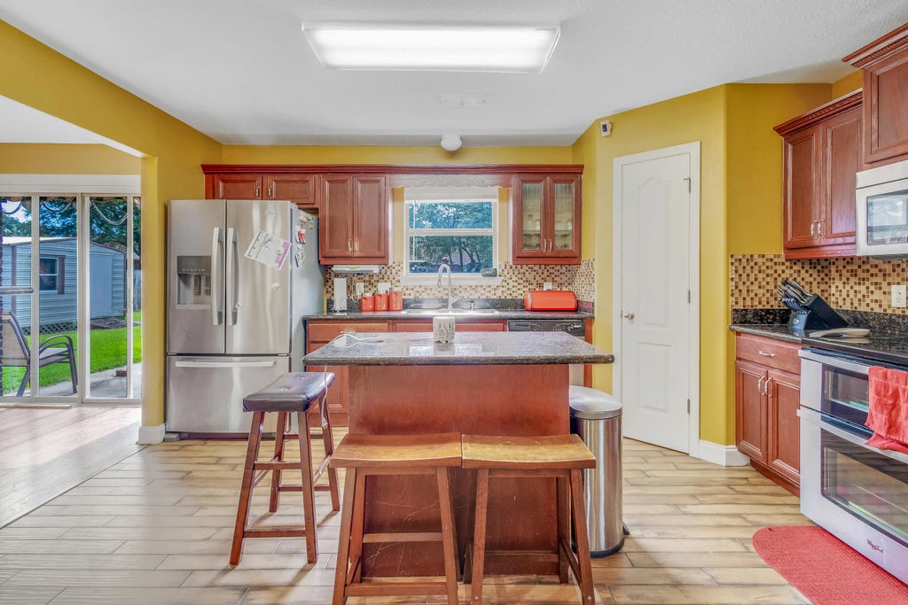 29 of 40 - 2546 Stormy Circle, Navarre, FL