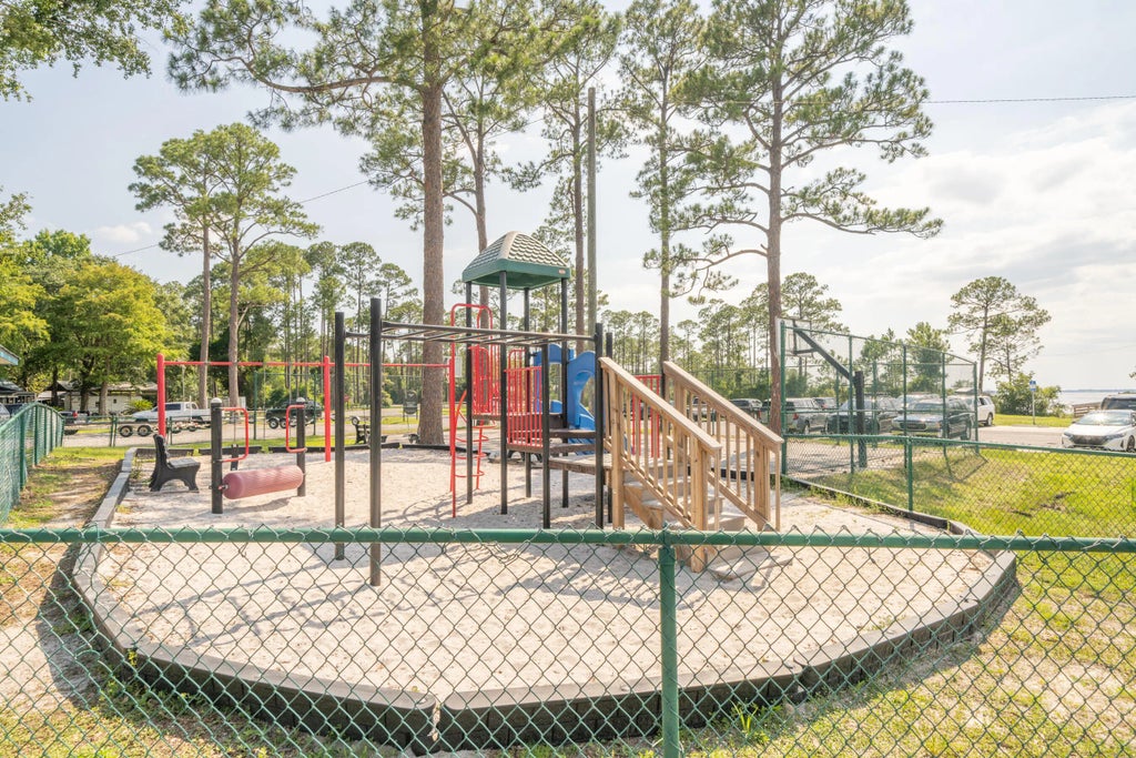 11 of 48 - 1110 N County 393 Highway, Santa Rosa Beach, FL