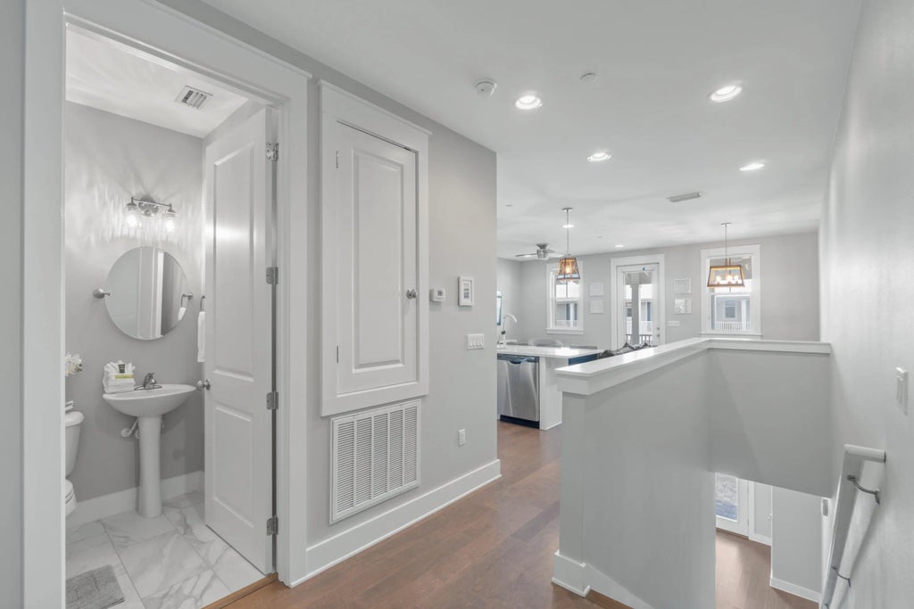 16 of 42 - 4923 E Co Highway 30a E102, Santa Rosa Beach, FL