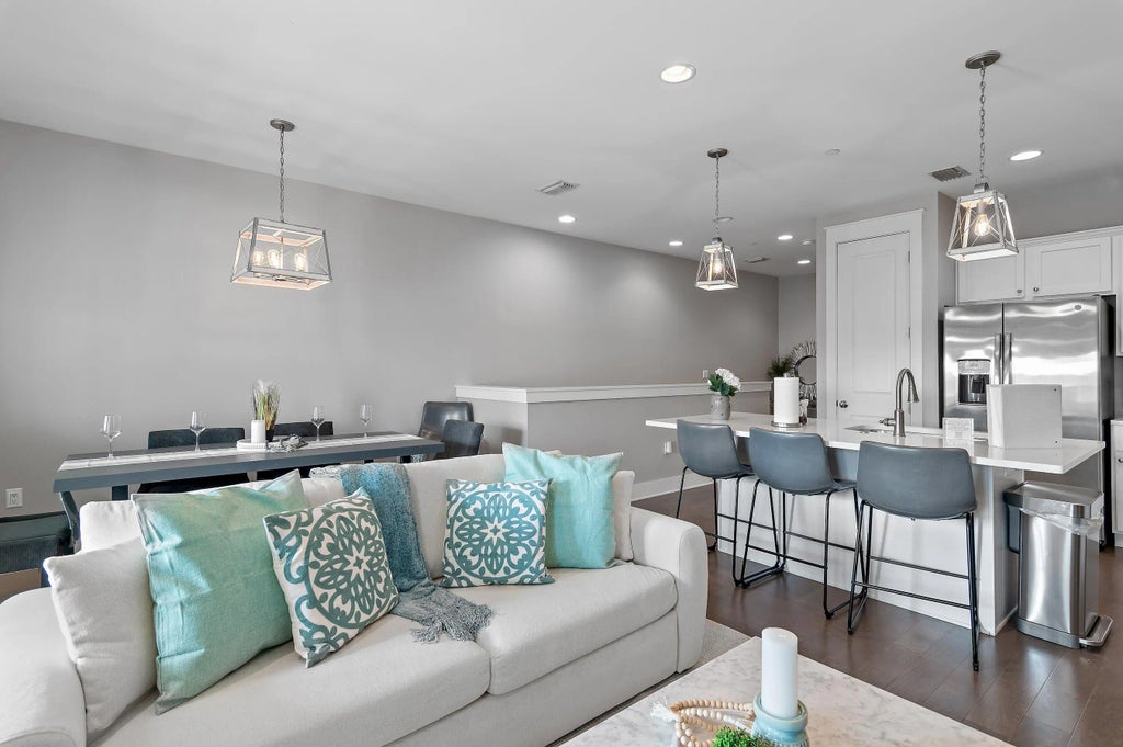 6 of 42 - 4923 E Co Highway 30a E102, Santa Rosa Beach, FL