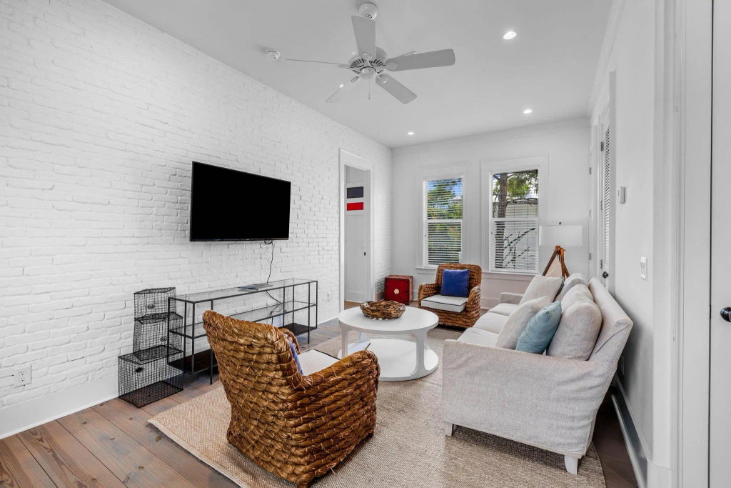 29 of 49 - 52 Pinecrest Circle, Inlet Beach, FL