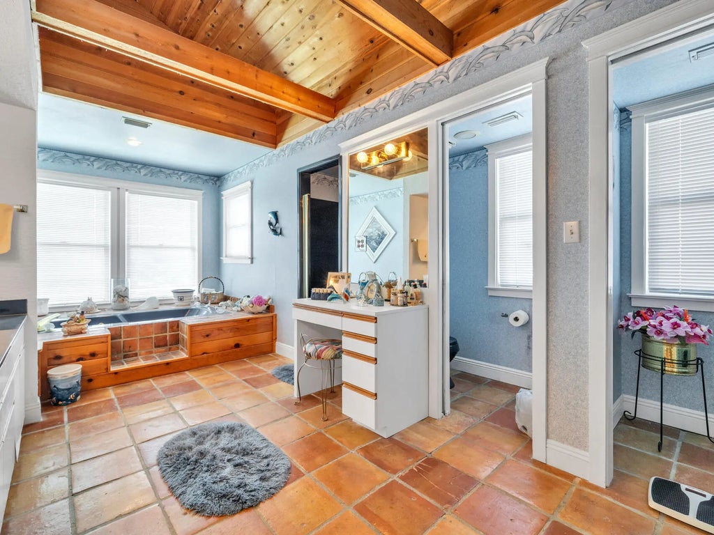 26 of 59 - 604 Magnolia Drive, Destin, FL