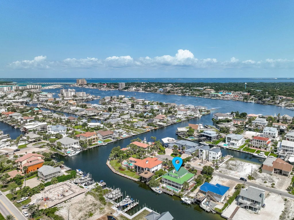 3 of 59 - 604 Magnolia Drive, Destin, FL