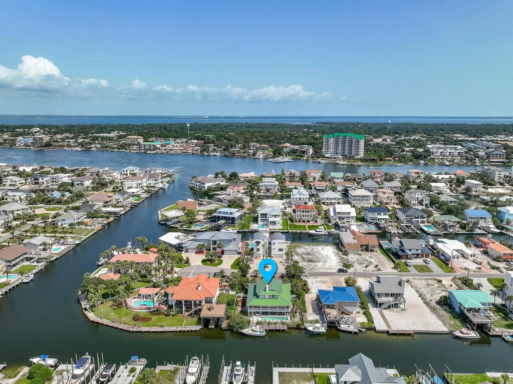 37 of 59 - 604 Magnolia Drive, Destin, FL