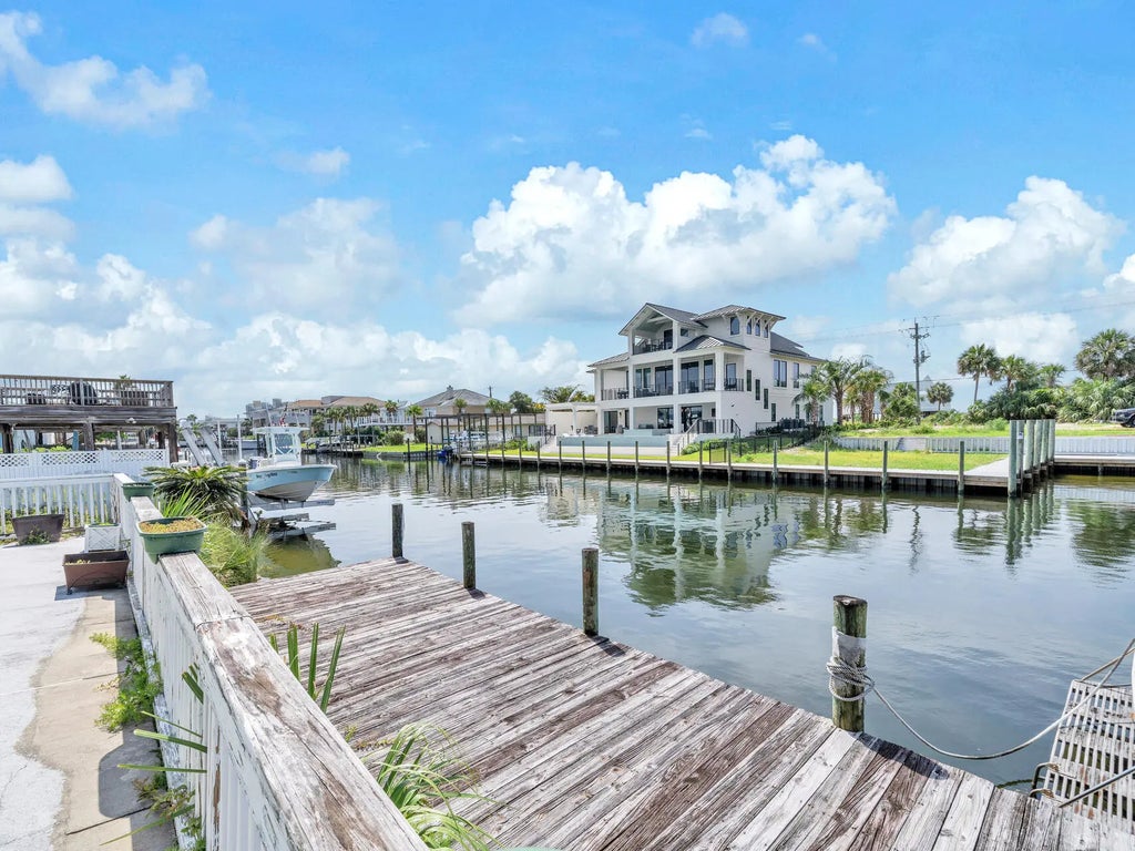 42 of 59 - 604 Magnolia Drive, Destin, FL