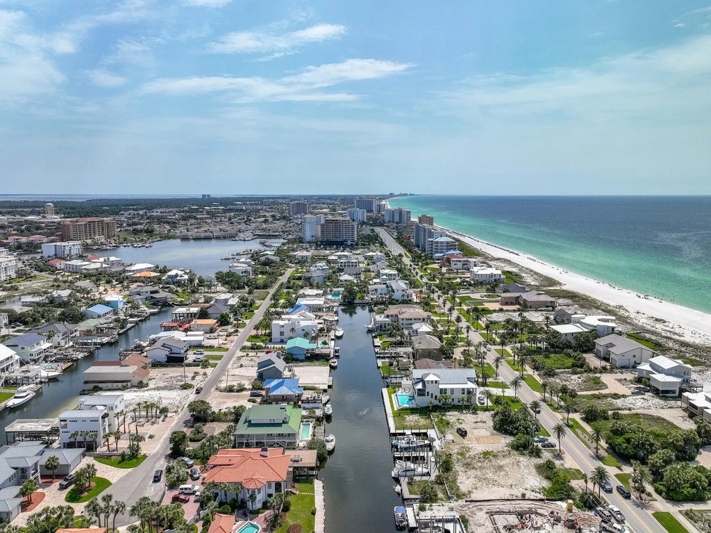 52 of 59 - 604 Magnolia Drive, Destin, FL