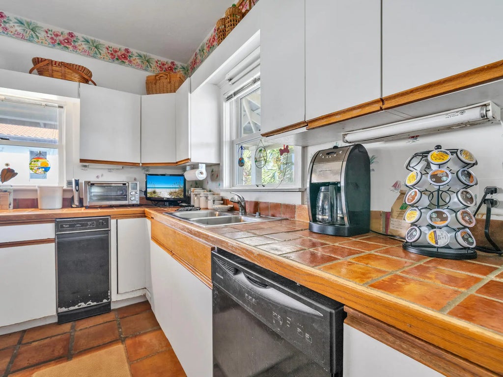 7 of 59 - 604 Magnolia Drive, Destin, FL