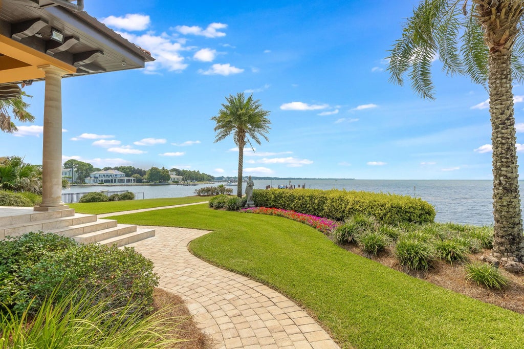 128 of 205 - 4300 Breakwater Drive, Destin, FL