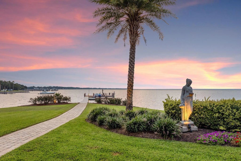 158 of 205 - 4300 Breakwater Drive, Destin, FL