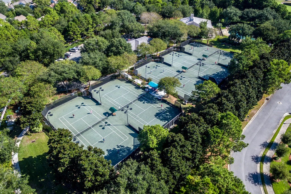 202 of 205 - 4300 Breakwater Drive, Destin, FL