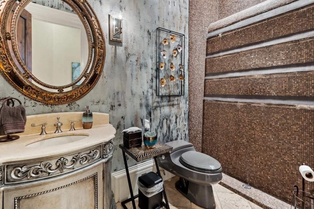 57 of 205 - 4300 Breakwater Drive, Destin, FL