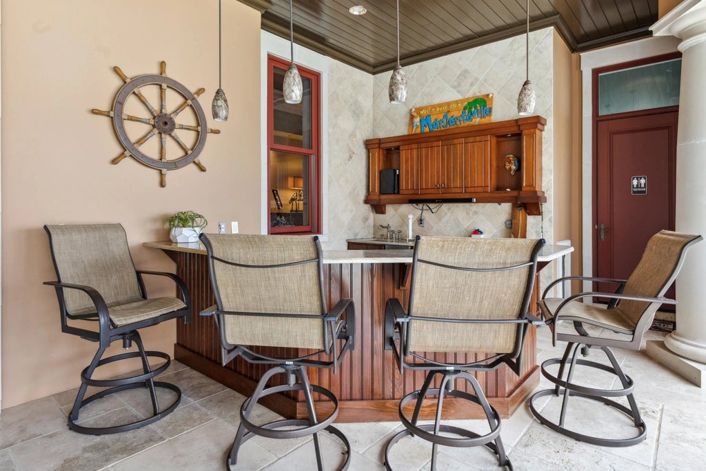 98 of 205 - 4300 Breakwater Drive, Destin, FL