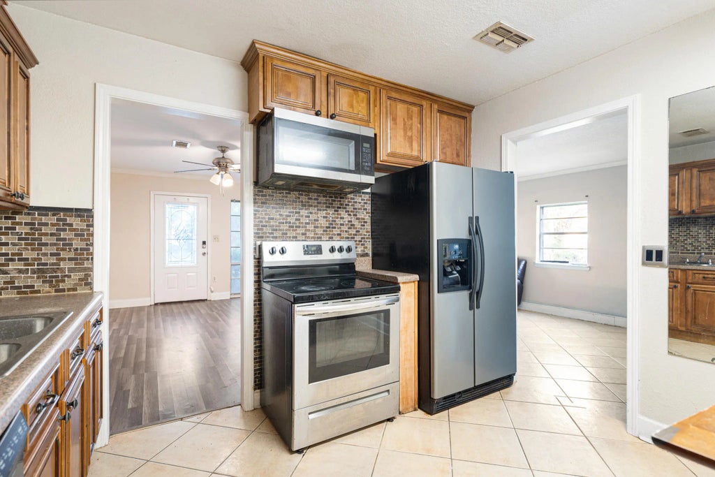 22 of 51 - 115 Nw Benarr Avenue, Fort Walton Beach, FL