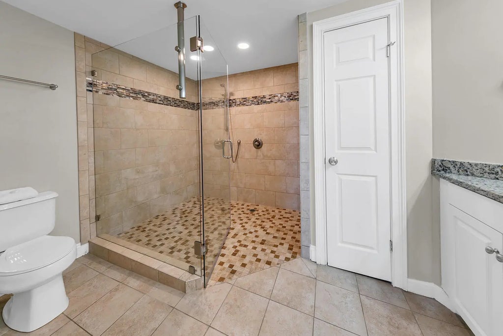 21 of 52 - 1751 Scenic Highway 98 Unit 308, Destin, FL