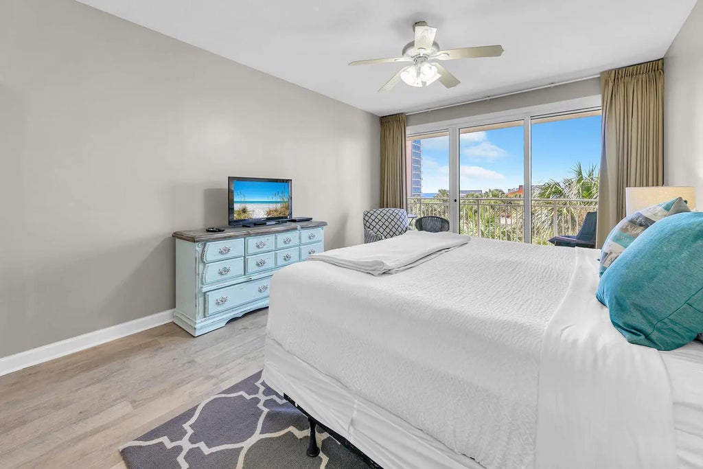 27 of 52 - 1751 Scenic Highway 98 Unit 308, Destin, FL