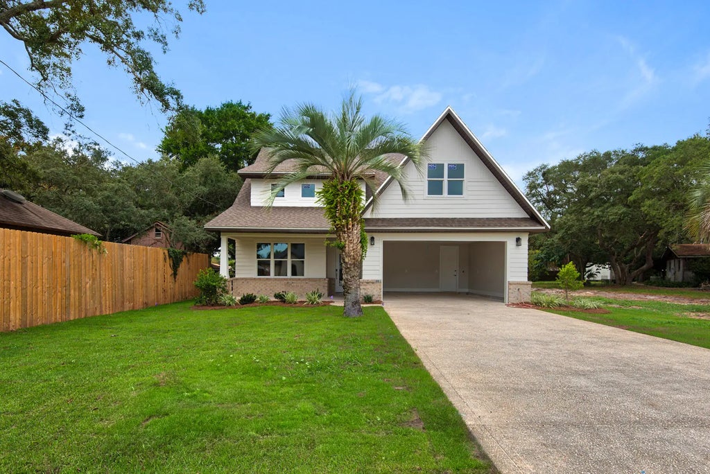 3 of 46 - 601 Third Avenue, Destin, FL