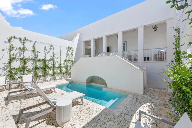 22 N Sea Garden Street Z18, Inlet Beach.