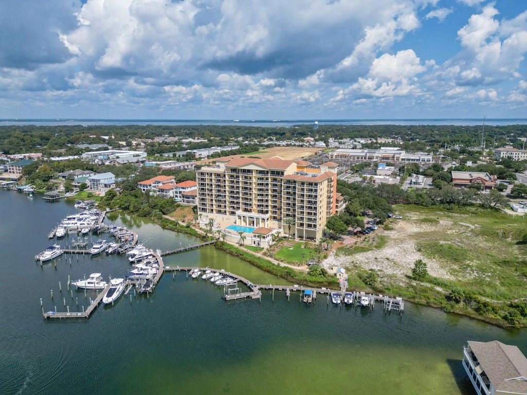 8 of 14 - 796 Harbor Boulevard, Destin, FL