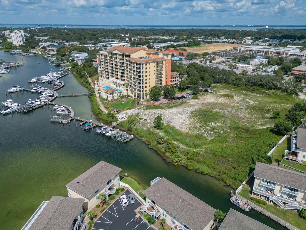 9 of 14 - 796 Harbor Boulevard, Destin, FL