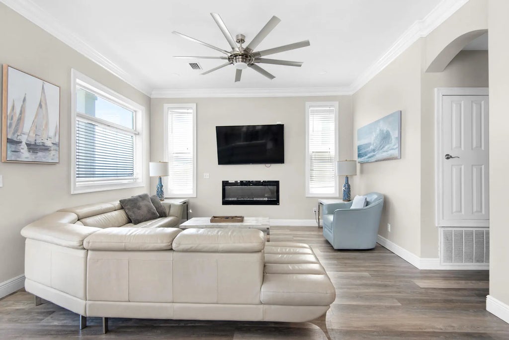 7 of 49 - 1641 Scenic Gulf Drive, Miramar Beach, FL