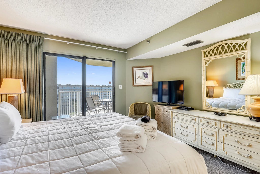 17 of 39 - 506 Gulf Shore Drive Unit 617, Destin, FL