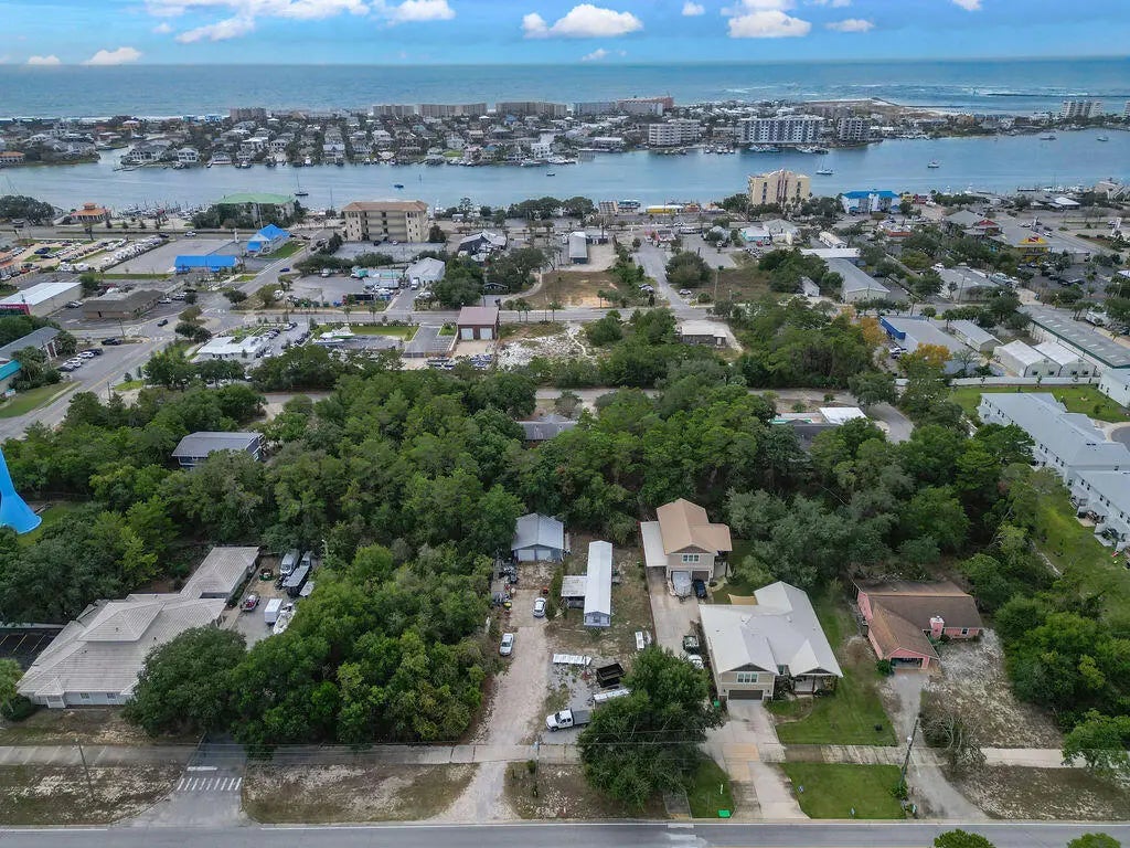 9 of 17 - 523 Sea Hills Drive, Destin, FL