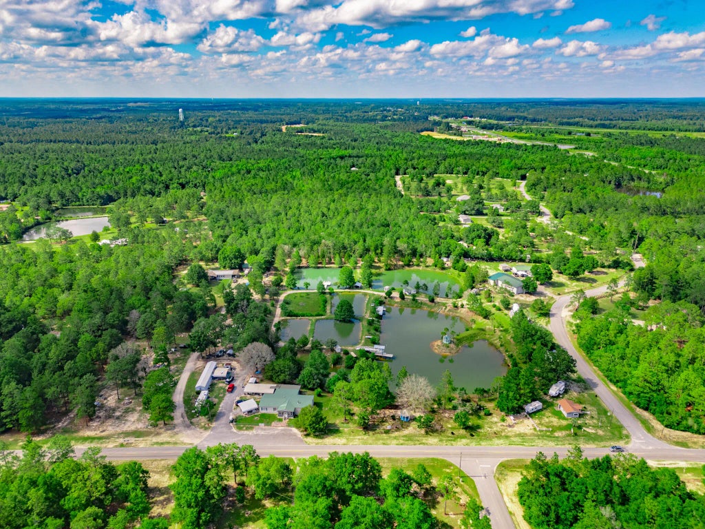 11 of 33 - 6291 Coy Burgess Loop, DeFuniak Springs, FL