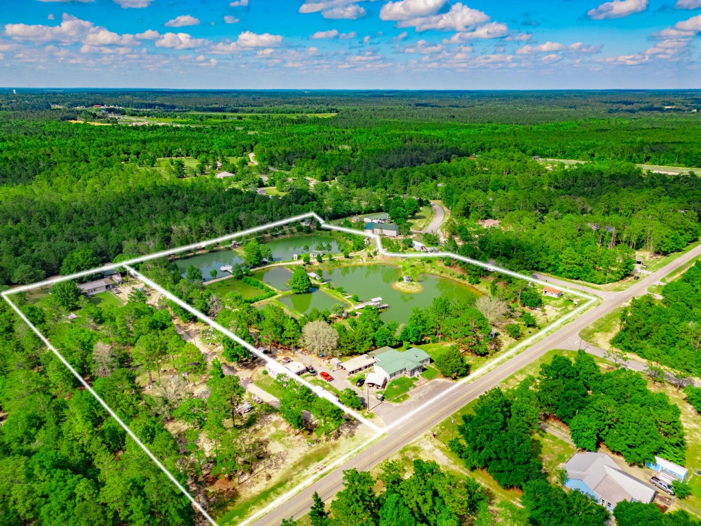 9 of 33 - 6291 Coy Burgess Loop, DeFuniak Springs, FL