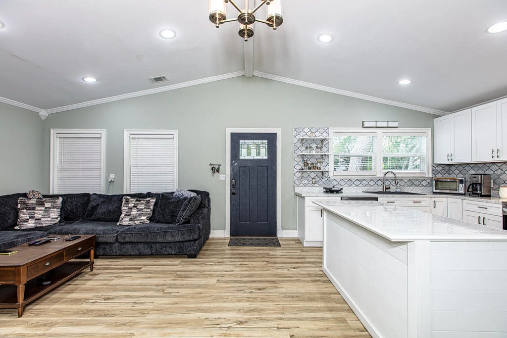 12 of 32 - 1013 Gloria Avenue, Fort Walton Beach, FL