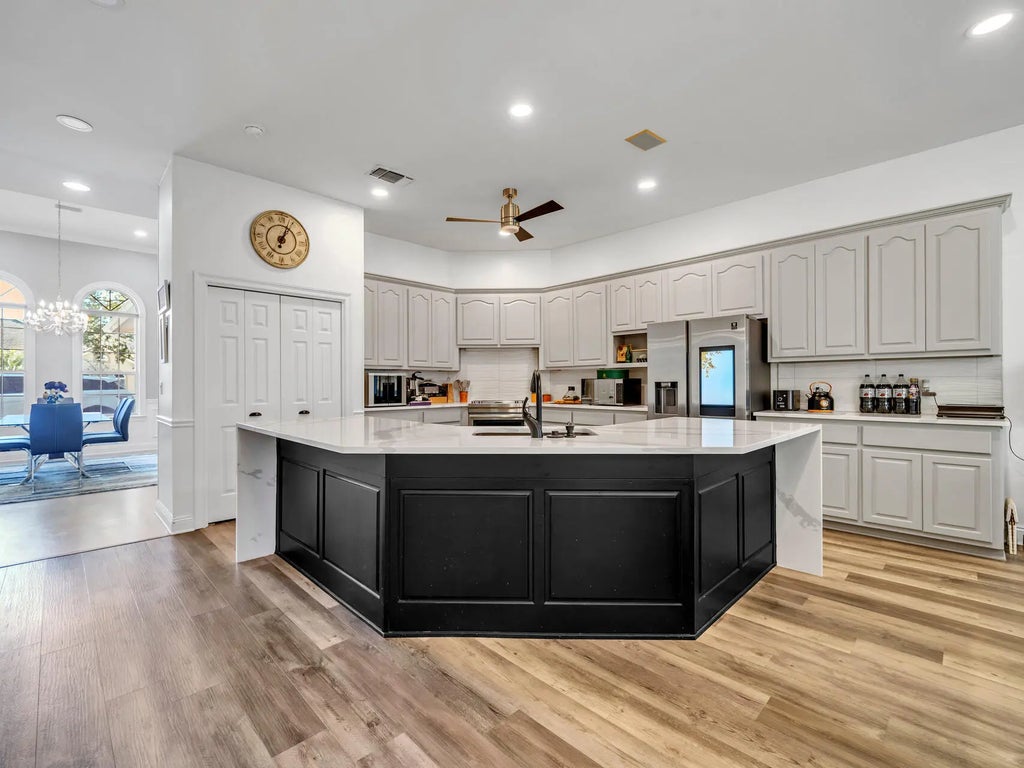 1 of 62 - 122 W Country Club Drive, Destin, FL